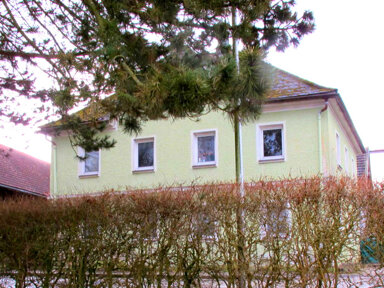 Einfamilienhaus zum Kauf 228.000 € 7 Zimmer 169 m² 1.320 m² Grundstück Überackern 5122