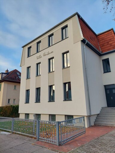 Wohnung zur Miete 700 € 3 Zimmer 101 m² frei ab sofort Rosenstraße Katharinenviertel Neubrandenburg 17033