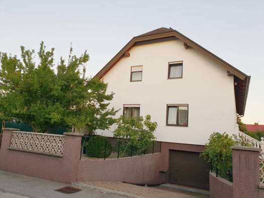 Wohnung zur Miete 800 € 4 Zimmer 110 m² 1. Geschoss Sollenau 2601