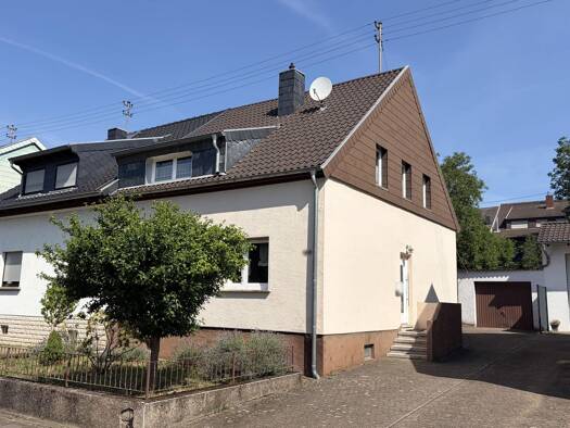 Doppelhaushälfte zum Kauf 163.000 € 5 Zimmer 114 m² 409 m² Grundstück Fraulautern Saarlouis 66740