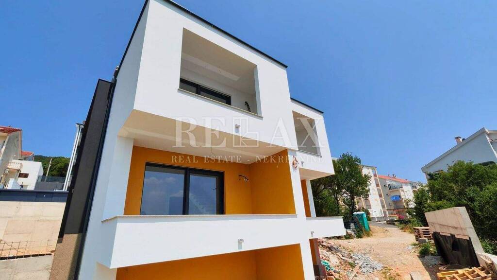 Einfamilienhaus zum Kauf 6 Zimmer Crikvenica 51260