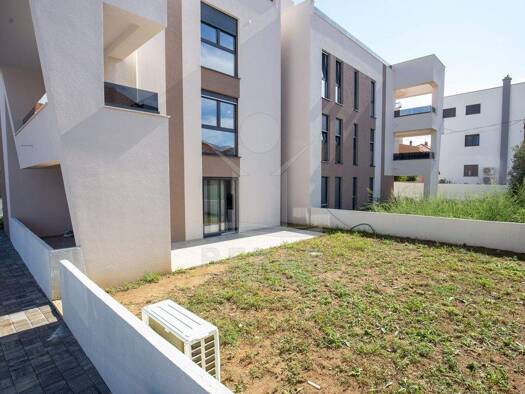 Wohnung zum Kauf - Erstbezug 300.000 € 3 Zimmer 81 m² EG Zadar 23000