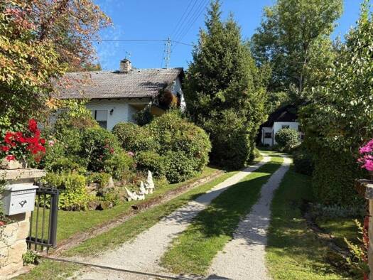 Einfamilienhaus zum Kauf 398.000 € 8 Zimmer 120 m² 4.000 m² Grundstück Eichschlag Emtmannsberg 95517