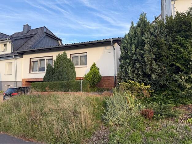 Einfamilienhaus zum Kauf 98.000 € 3 Zimmer 80 m² 359 m² Grundstück Leimbach Heringen 36266