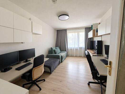Wohnung zum Kauf 65.000 € 3 Zimmer 59 m² 1. Geschoss Großpriesligk Groitzsch 04539