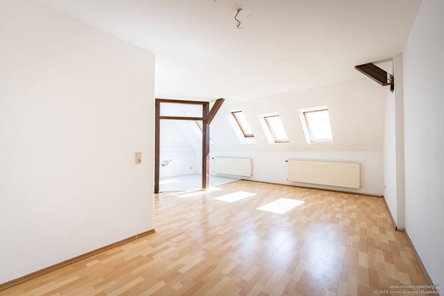 Property thumbnail 9