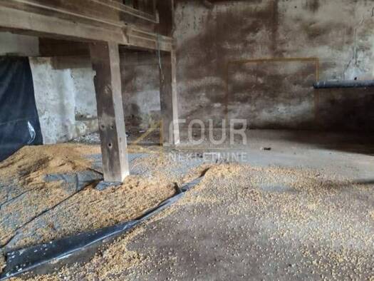 Einfamilienhaus zum Kauf 95.000 € 1 Zimmer 819 m² Branjina, Popovac Popovac 31303