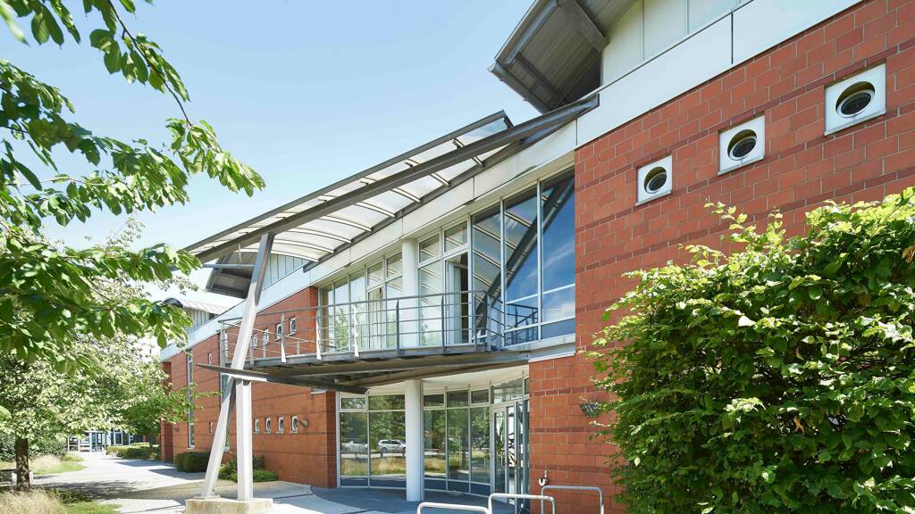 Bürofläche zur Miete provisionsfrei 10,50 € 4 Zimmer 160 m² Bürofläche teilbar von 50 m² bis 160 m² Tempowerkring 4 Heimfeld Hamburg 21079