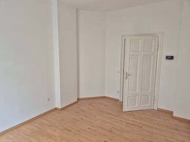 Wohnung zur Miete 540 € 2 Zimmer 60 m² Geschoss 1/4 frei ab sofort Eisenach Eisenach 99817