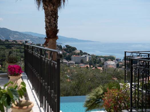 Villa zum Kauf 5.490.000 € 400 m² 1.800 m² Grundstück Roquebrune-Cap-Martin Cap Martin Roquebrune-Cap-Martin 06190
