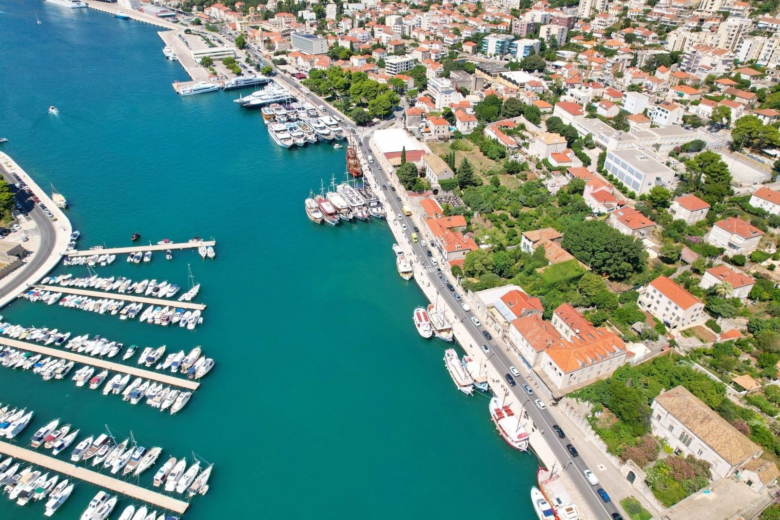 Immobilie zum Kauf 1.000 € 98 m²<br/>Fläche Dubrovnik 20000