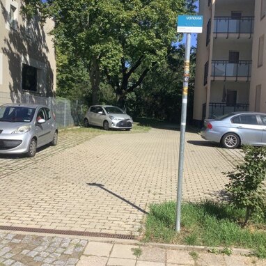 Außenstellplatz zur Miete provisionsfrei 36 € Bernhardstr. 16 Südvorstadt-West (Bayrische Str.) Dresden 01069