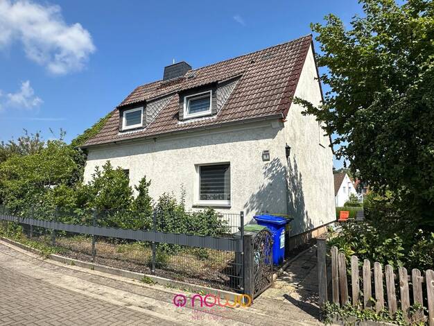 Einfamilienhaus zum Kauf 340.000 € 4 Zimmer 100 m² 526 m² Grundstück Braunschweig 38126