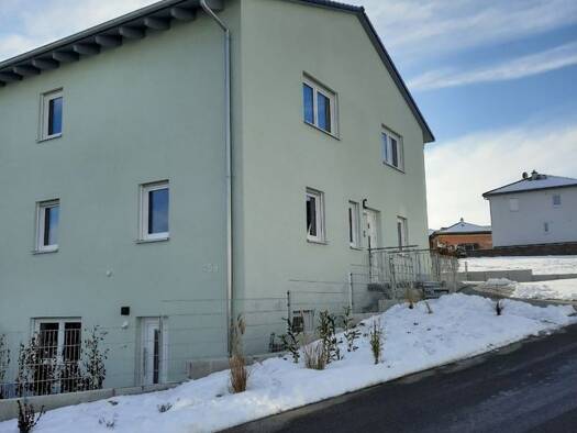 Doppelhaushälfte zur Miete 1.750 € 7 Zimmer 180 m² 360 m² Grundstück frei ab 01.10.2026 Burgebrach 96138