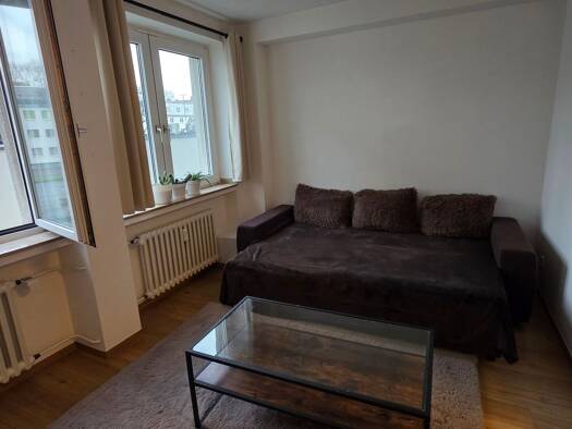 Wohnung zur Miete 650 € 1,5 Zimmer 38 m² frei ab 01.04.2026 Zollstock Köln 50969