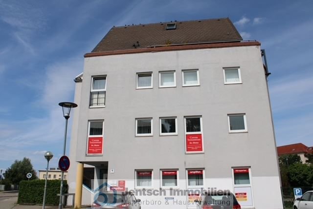 Mehrfamilienhaus zum Kauf 985.000 € 15 Zimmer 593,7 m²<br/>Wohnfläche Lauchstädter Str. 7 Merseburg Merseburg 06217