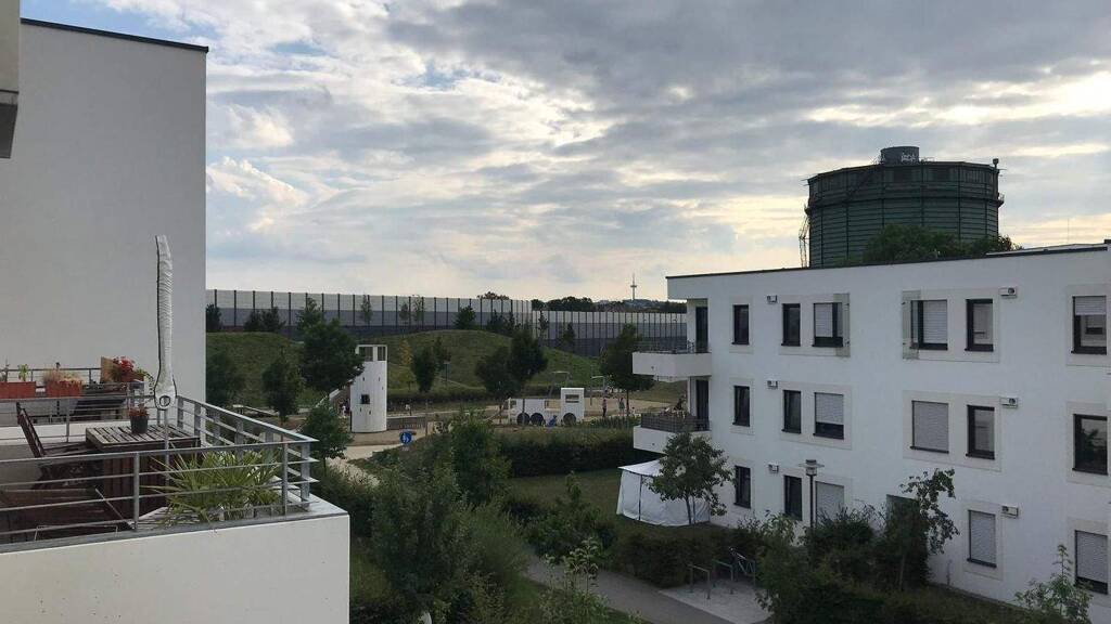 Wohnung zum Kauf 370.000 € 2 Zimmer 57 m² Geschoss 2/3 Ostenviertel Regensburg 93055