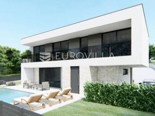 Haus zum Kauf 300.000 € 3 Zimmer 400 m² Valtura Ližnjan