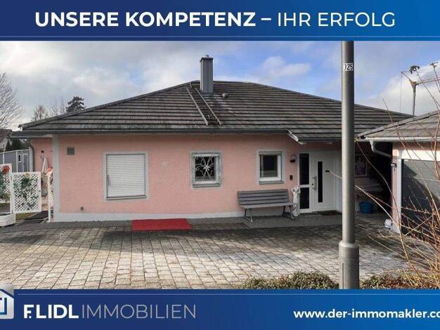 Bungalow zum Kauf 449.000 € 3 Zimmer 130 m² 700 m² Grundstück Aidenbach 94501