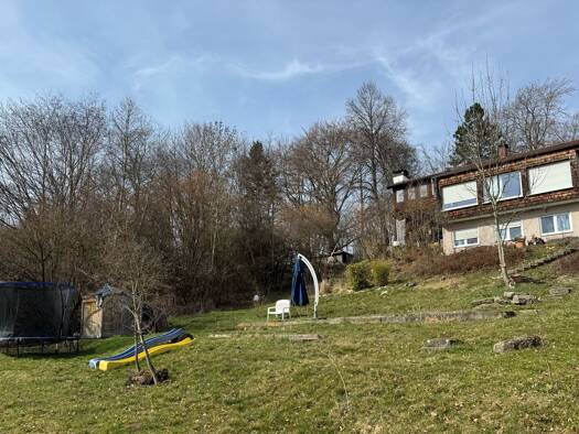 Einfamilienhaus zum Kauf provisionsfrei 499.000 € 7 Zimmer 192 m² 1.210 m² Grundstück Am Hirtenbuckel 19 Sirchingen Bad Urach 72574