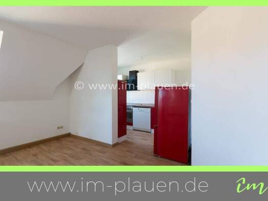 Wohnung zur Miete 235 € 2 Zimmer 47 m² 3. Geschoss frei ab sofort Kasernenstraße 1 Westend Plauen 08523