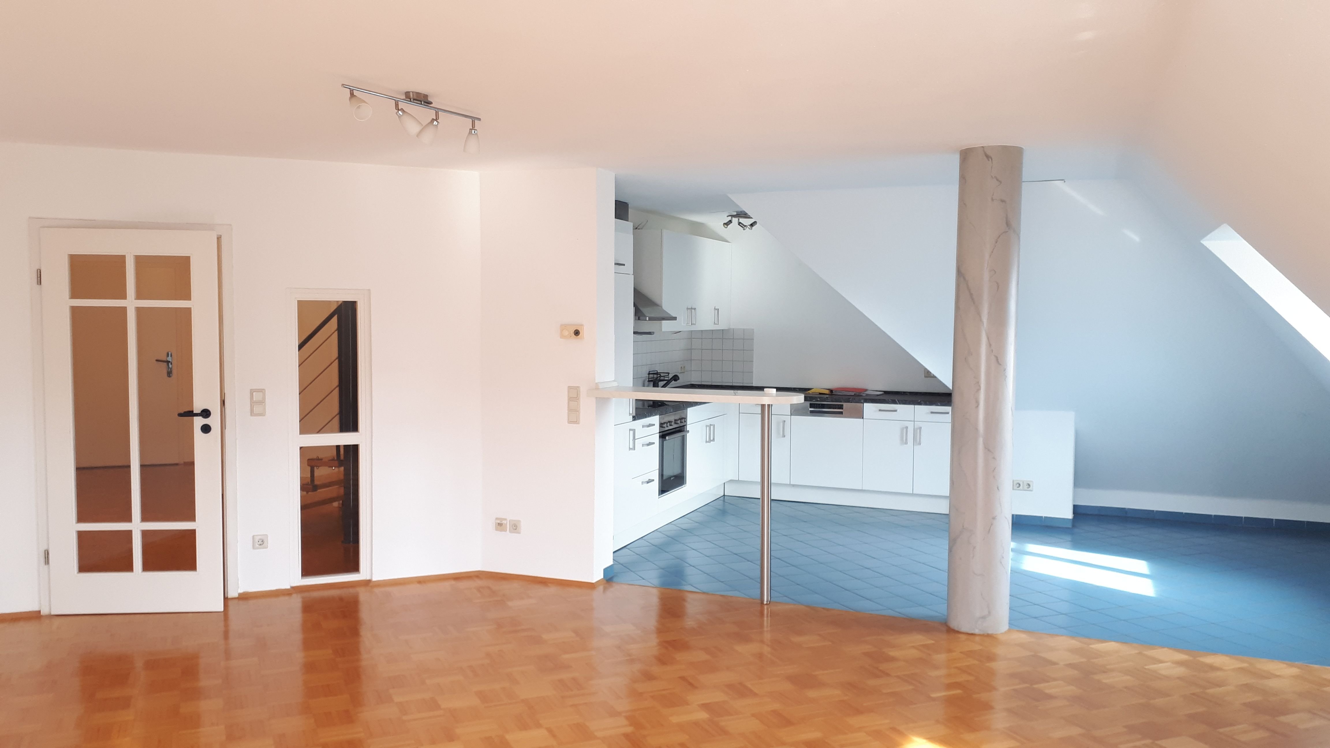 Wohnung zur Miete 850 € 3,5 Zimmer 93 m²<br/>Wohnfläche 3.<br/>Geschoss Mönchweiler 78087