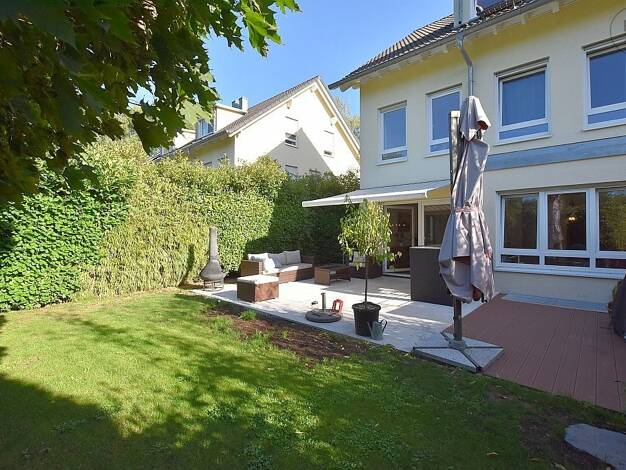 Haus zur Miete auf Zeit 3.890 € 6,5 Zimmer 186 m² frei ab 15.10.2026 Schönberg Birkach 70599
