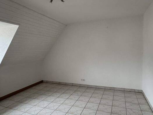 Studio zum Kauf 299.999 € 4 Zimmer 100 m² 3. Geschoss Singen 78224