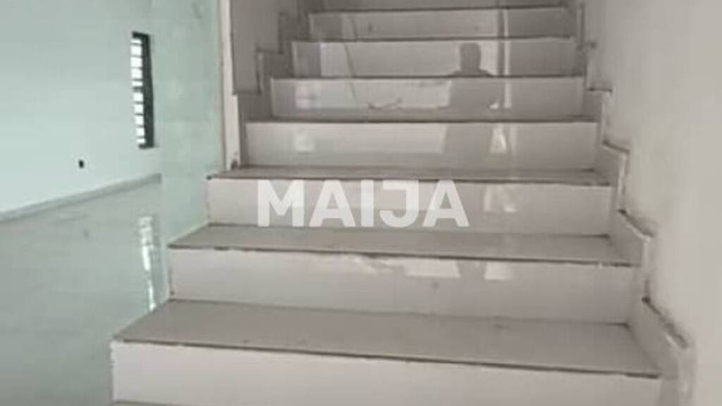 Einfamilienhaus zum Kauf 244.860 € 6 Zimmer 300 m² Chervon Ikota 105102