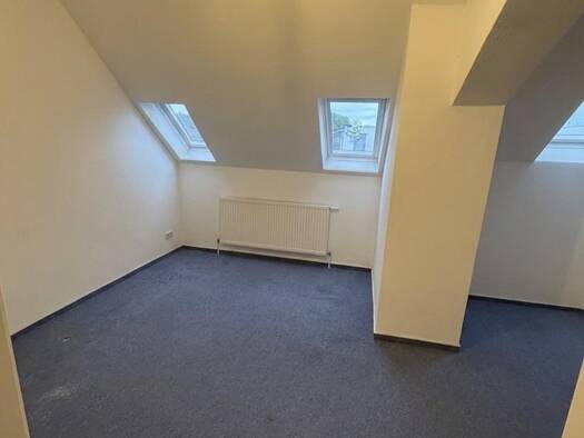 Reihenmittelhaus zum Kauf 115.000 € 4 Zimmer 95 m² 130 m² Grundstück Ensheim Saarbrücken 66131