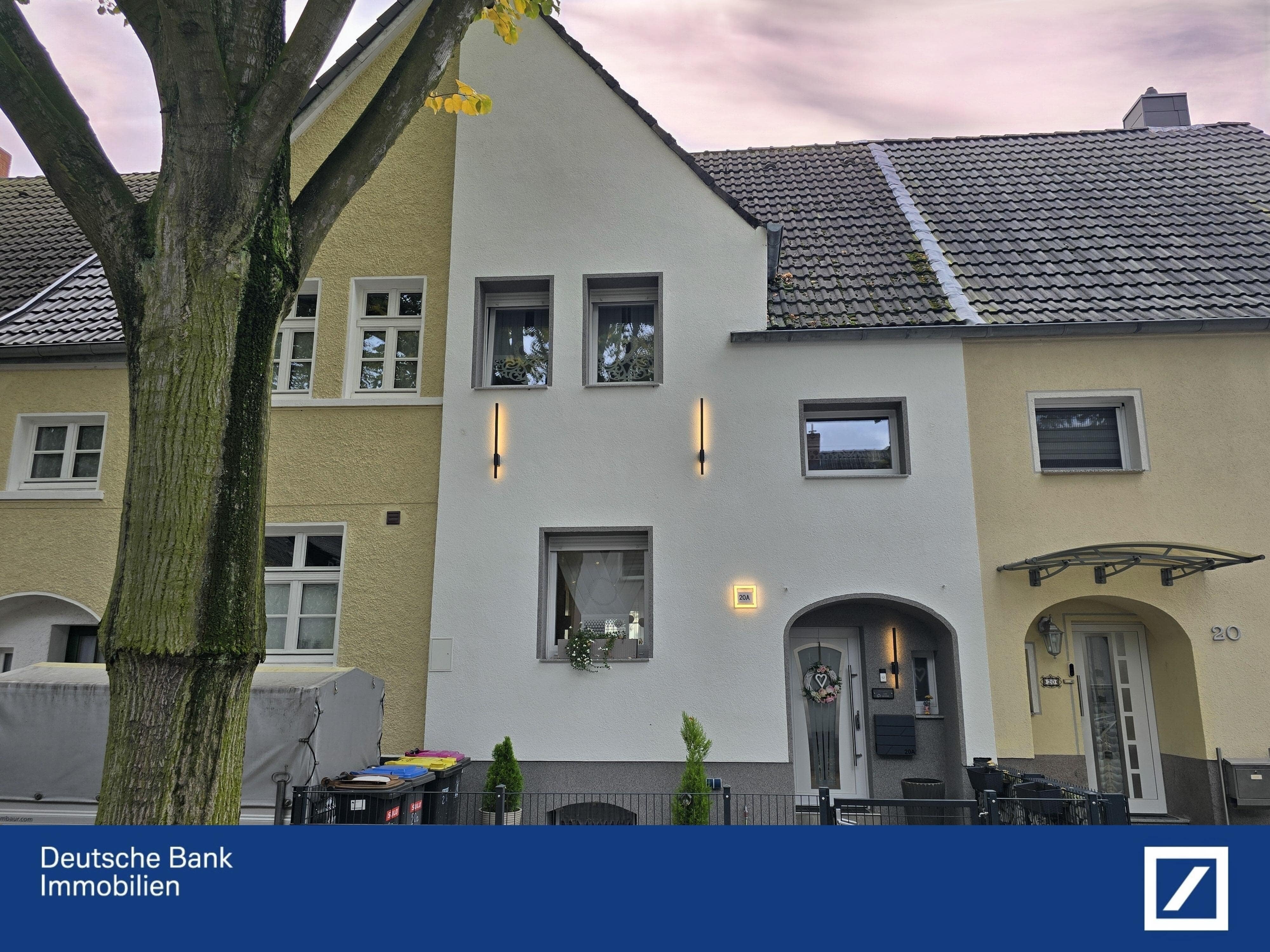 Reihenmittelhaus zum Kauf 245.000 € 5 Zimmer 79 m²<br/>Wohnfläche 236 m²<br/>Grundstück 01.01.2025<br/>Verfügbarkeit Hassel Gelsenkirchen 45896