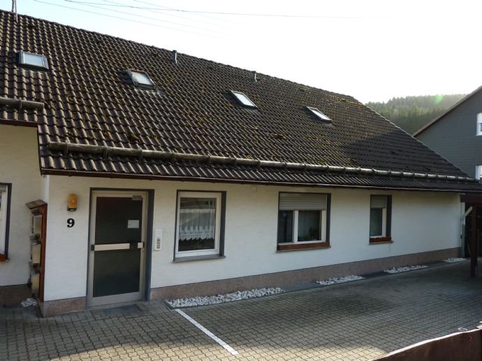 Wohnung zum Kauf 92.000 € 2 Zimmer 51 m²<br/>Wohnfläche 1.<br/>Geschoss ab sofort<br/>Verfügbarkeit Hilchenbach Hilchenbach 57271