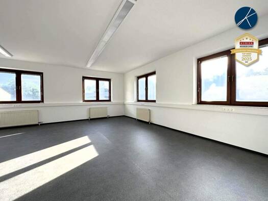 Büro zur Miete 570 € 2 Zimmer Langenlois 3550