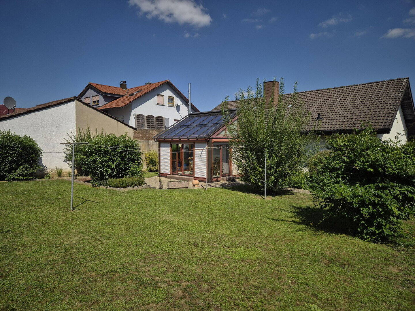 Einfamilienhaus zum Kauf - Mehr
