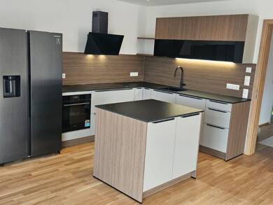Wohnung zur Miete - Erstbezug 1.300 € 3 Zimmer 97 m² Geschoss 1/2 frei ab 01.08.2025 Erkheim Erkheim 87746