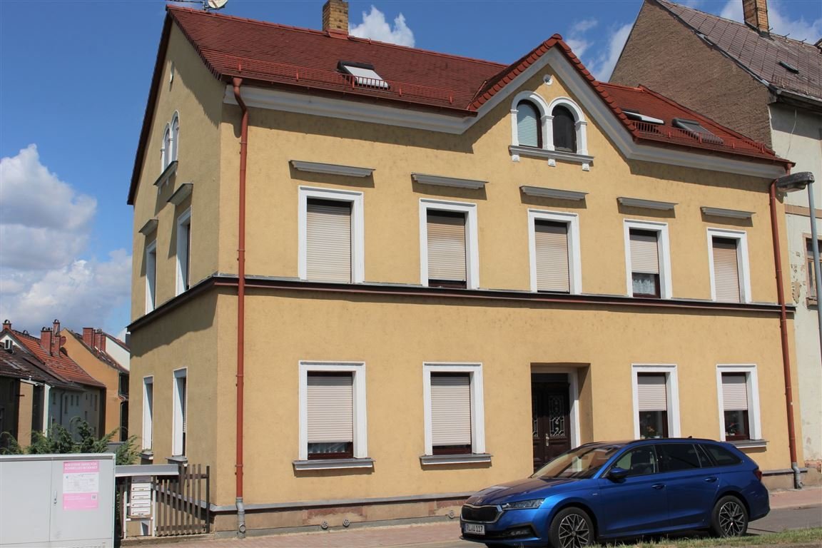 Mehrfamilienhaus zum Kauf 250.000 € 13 Zimmer 290 m²<br/>Wohnfläche 972 m²<br/>Grundstück Colditz Colditz 04680