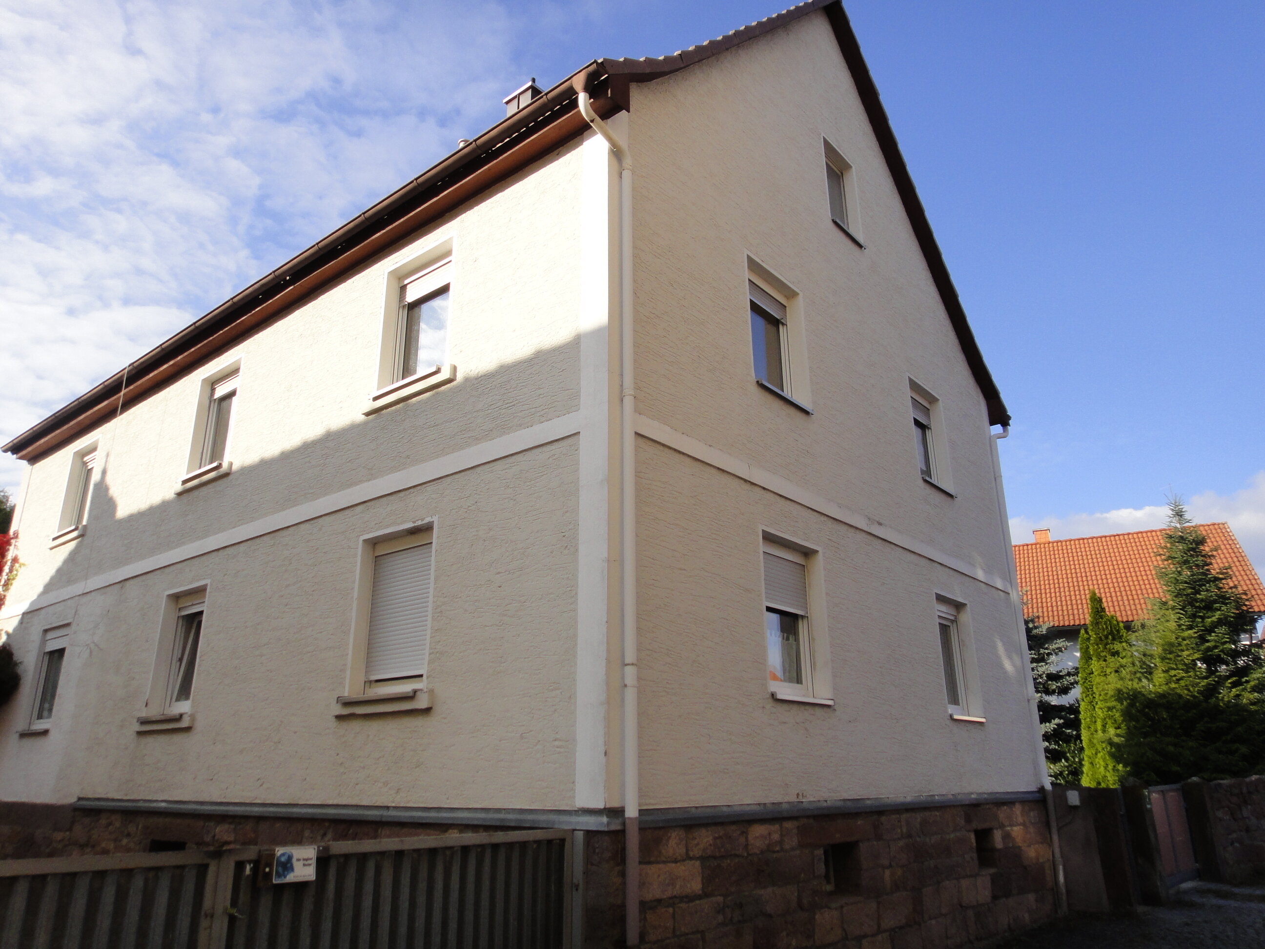 Mehrfamilienhaus zum Kauf als Kapitalanlage geeignet 199.000 € 260 m²<br/>Wohnfläche 530 m²<br/>Grundstück Bad Kissingen Bad Kissingen 97688