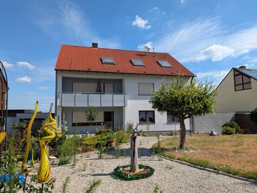Mehrfamilienhaus zum Kauf 760.000 € 11 Zimmer 294 m² 888 m² Grundstück frei ab sofort Kriegenbrunn Erlangen 91056