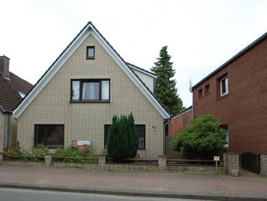 Wohnung zur Miete 495 € 2,5 Zimmer 67 m² Geschoss EG/1 frei ab sofort Heide Heide 25746