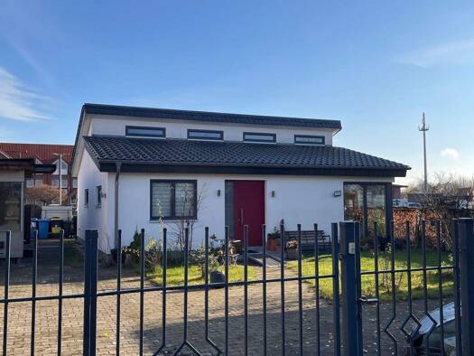 Haus zum Kauf 495.000 € 96 m² 570 m² Grundstück Fredersdorf-Nord Fredersdorf-Vogelsdorf 15370