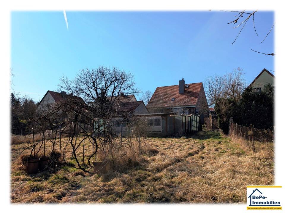 Immobilie in Pasewalk - BePe-Immobilien- Die perfekte Kombination aus Ruhe, Natur und Erreichbarkeit, Einfamilienhaus zu verkaufen - Bild 2