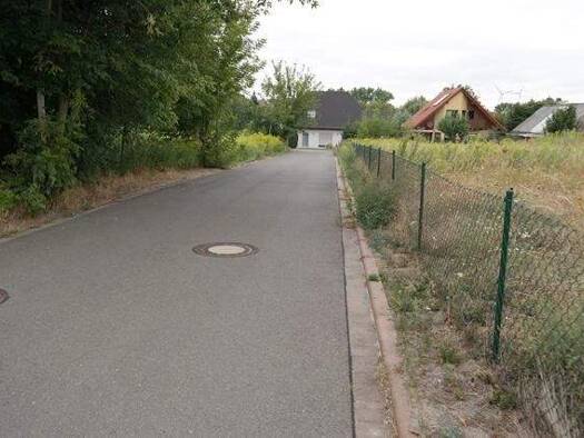 Grundstück zur Versteigerung 82.500 € 704 m² Grundstück frei ab 01.01.2026 Frankleben 06259