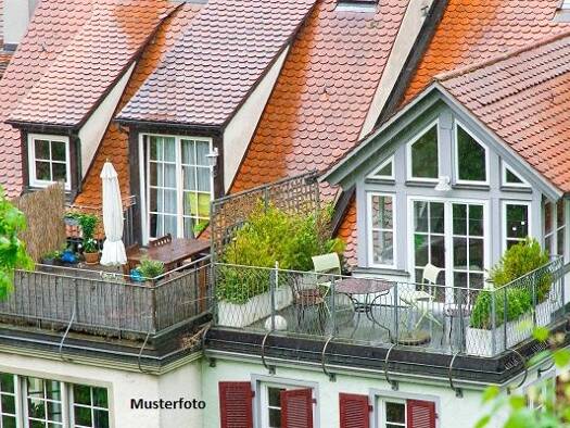 Wohnung zum Kauf 213.000 € 2 Zimmer 74 m² Hettstadt 97265