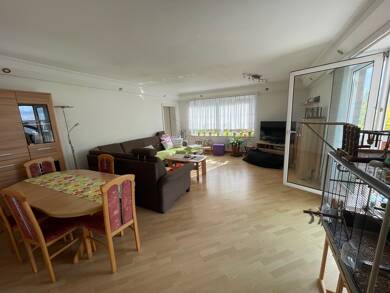 Wohnung zum Kauf 205.000 € 5 Zimmer 112 m² Dachgeschoss, 4. Geschoss frei ab 01.07.2025 Krebsförden Schwerin 19061