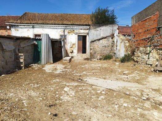 Haus zum Kauf 170.000 € 2 Zimmer 99 m² 38.470 m² Grundstück Rio Maior