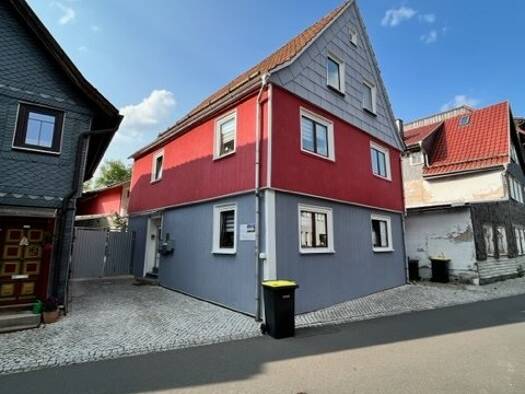 Mehrfamilienhaus zum Kauf provisionsfrei als Kapitalanlage geeignet 209.000 € 200 m² 595 m² Grundstück Schloßstraße 26 Schleusingen Schleusingen 98553