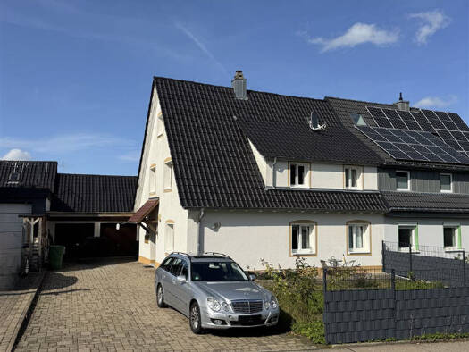 Doppelhaushälfte zum Kauf 468.000 € 8 Zimmer 170 m² 617 m² Grundstück Donaueschingen 78166