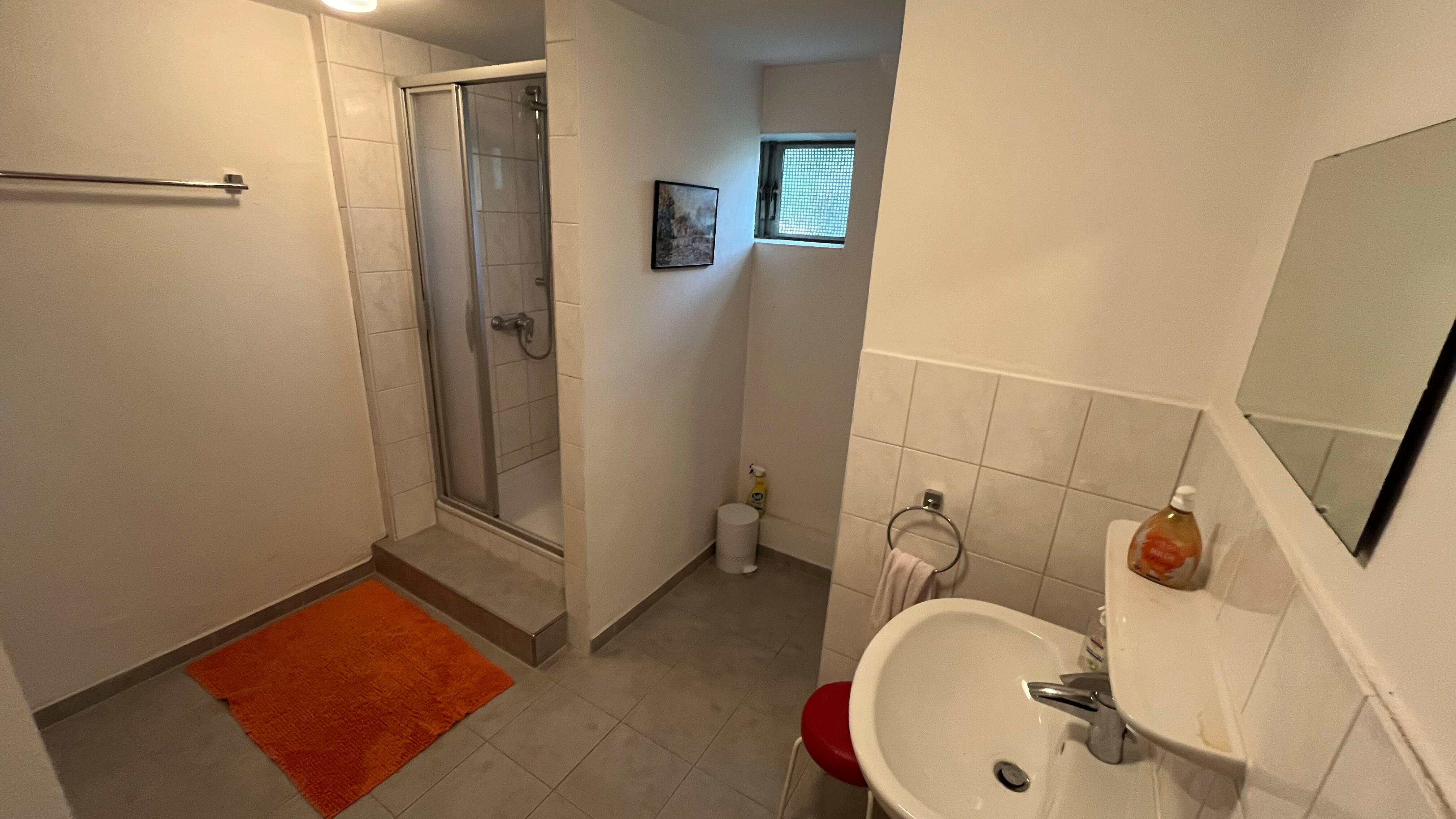 Property thumbnail 25