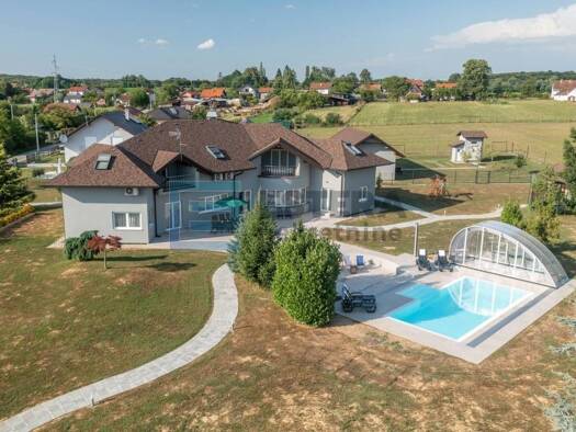 Haus zum Kauf 930.000 € 12 Zimmer 670 m² Ivanic-City