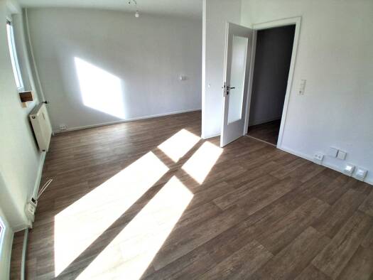Wohnung zur Miete 322 € 3 Zimmer 57,5 m² 3. Geschoss Irkutsker Straße 43 Kappel Chemnitz 09119